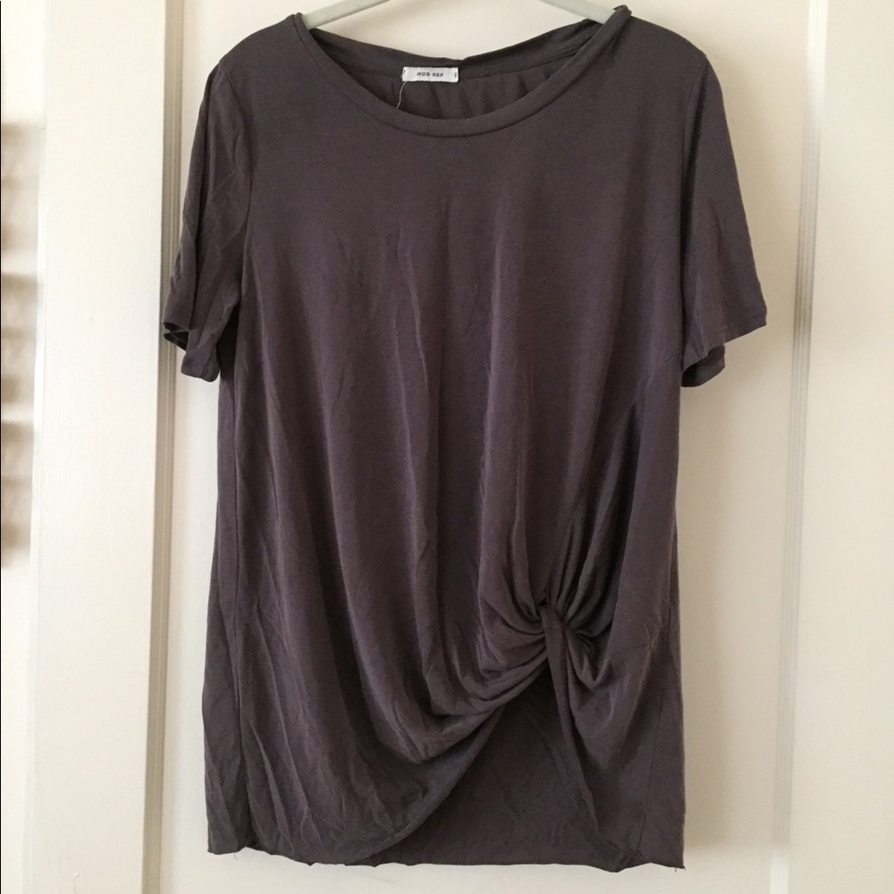 dark mauve Mod Ref knotted tee